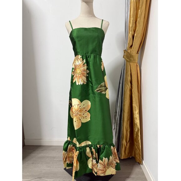 Alemais Sage midi dress is perfect for summer styling - Picture 2 of 11